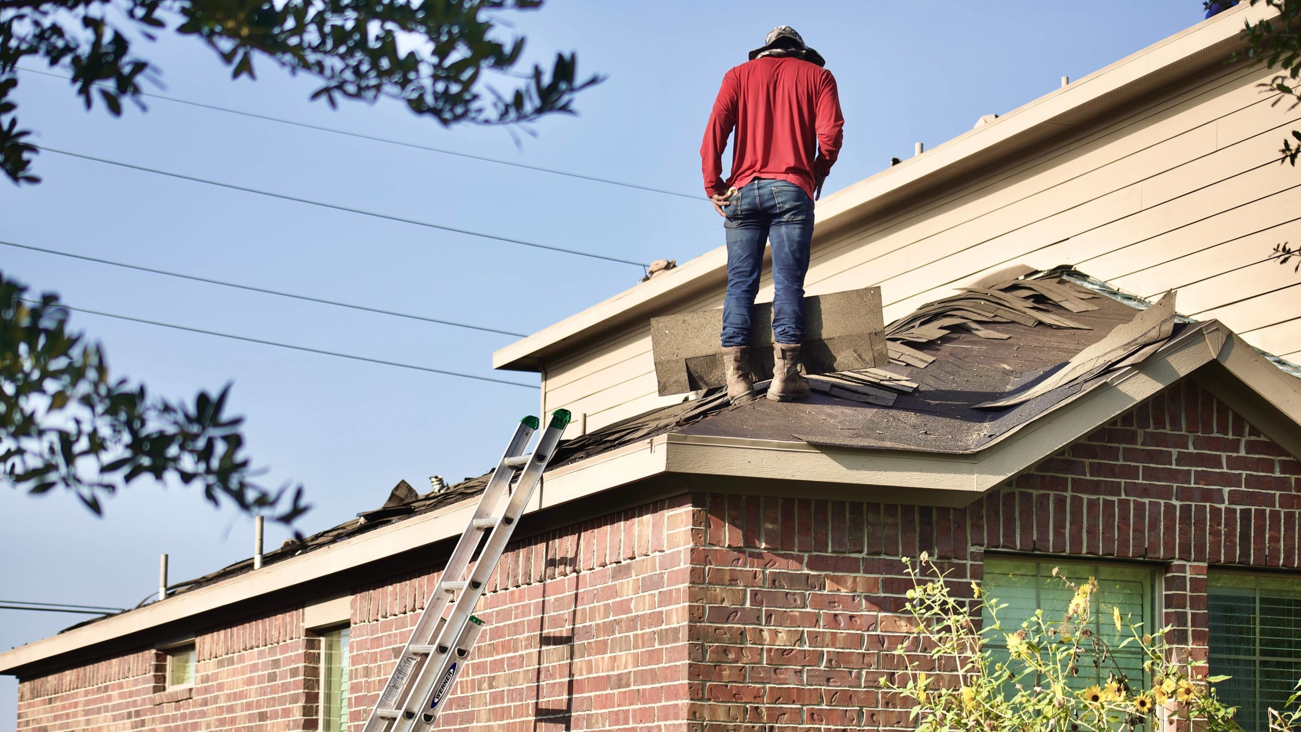 Roof Repair in Edmonton